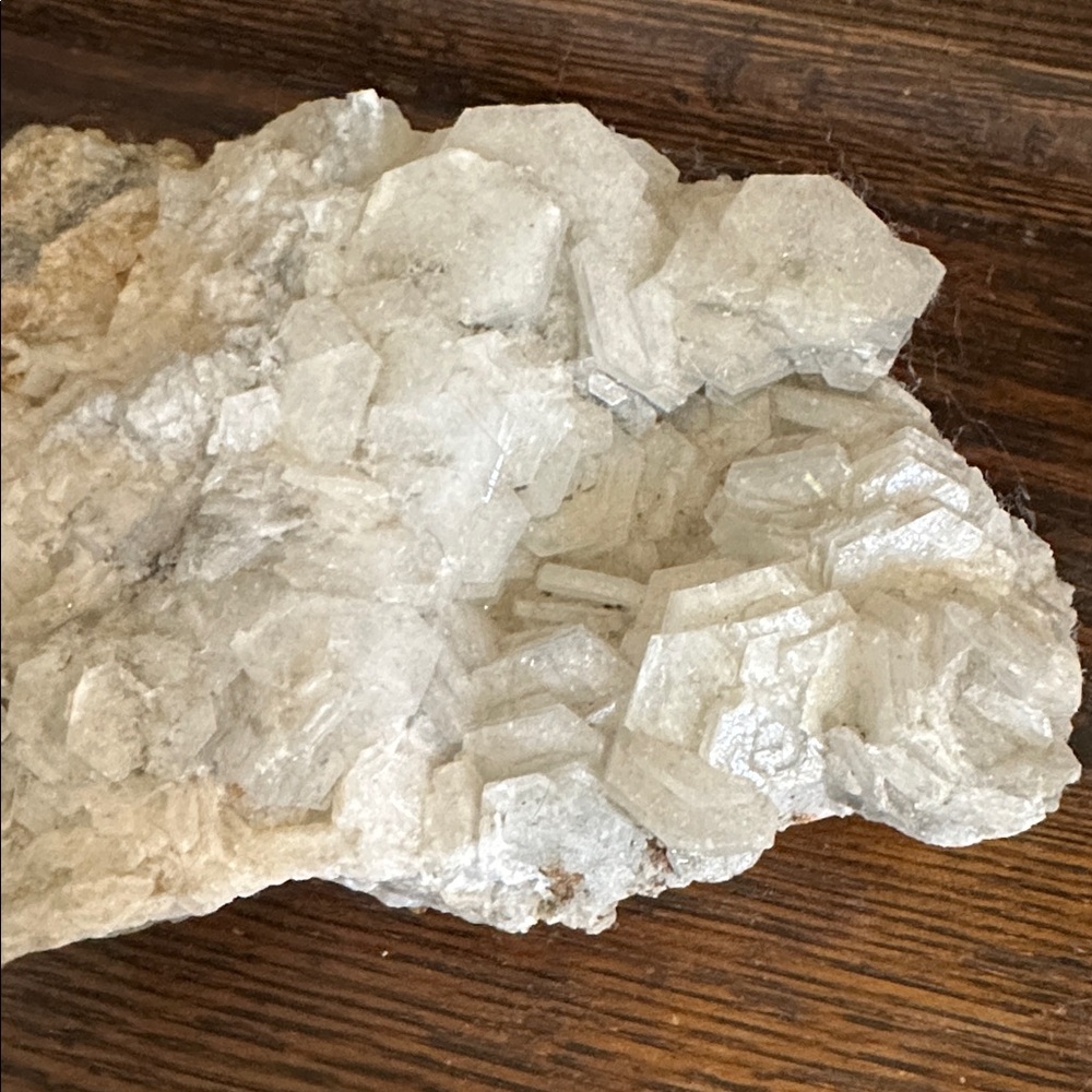 Calcite on flourite - Picture 2 of 4